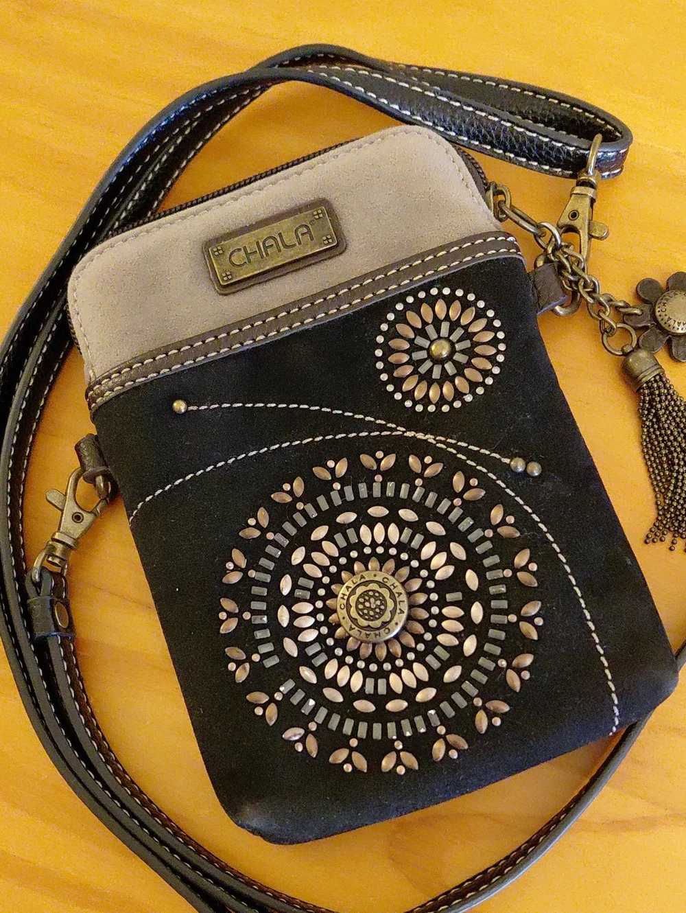 Chala Small Crossbody Bag Floral Pattern EUC